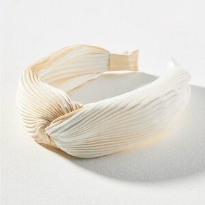 Two-Tone Pleated Twist Headband